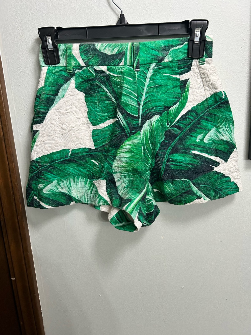 Dolce & Gabbana Green Tropical Leaf High-Waist Women's Shorts size Us 0
